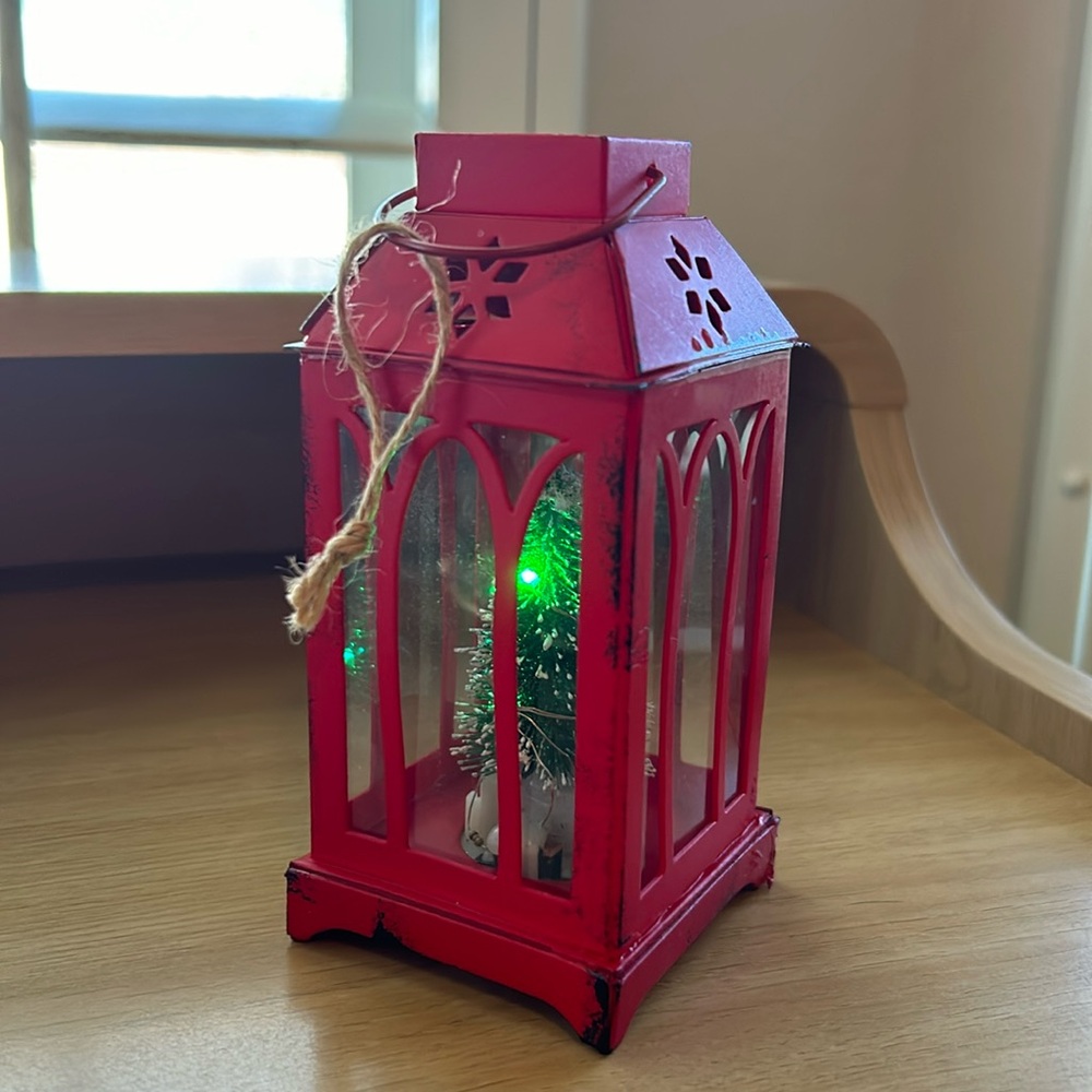 Pier 1 Light Up Lantern Christmas Ornament with Bottle Brush Tree in Red EUC